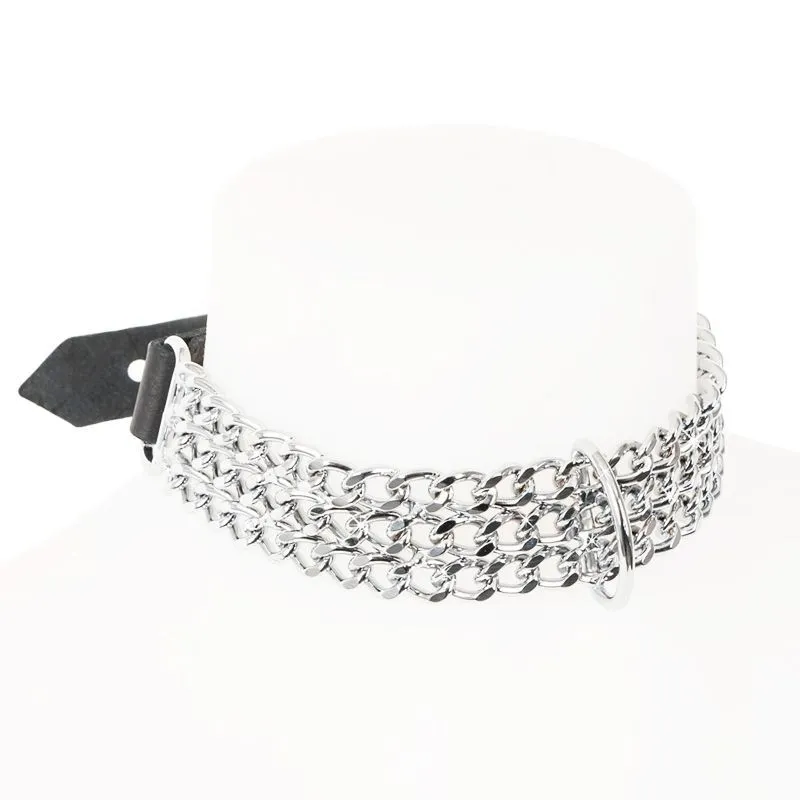 Collana catene pelle nera design moderno elegante stile rock contemporaneo sensuale raffinata seducente femminile