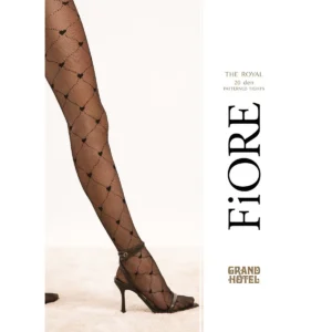 Collant neri eleganti con motivo a rete cuori per serate stile raffinato femminile sensuale
