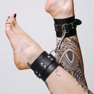 Cavigliere in cuoio spesso nero robuste regolabili unisex per giochi corpo sensuale elegante raffinata